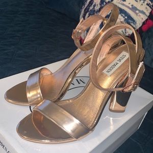 Steve Madden Treasure Rose Gold